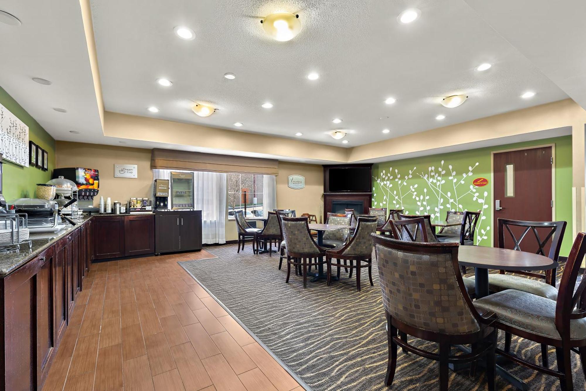 Sleep Inn & Suites Near Joint Base Andrews-Washington Area Morningside Exterior photo