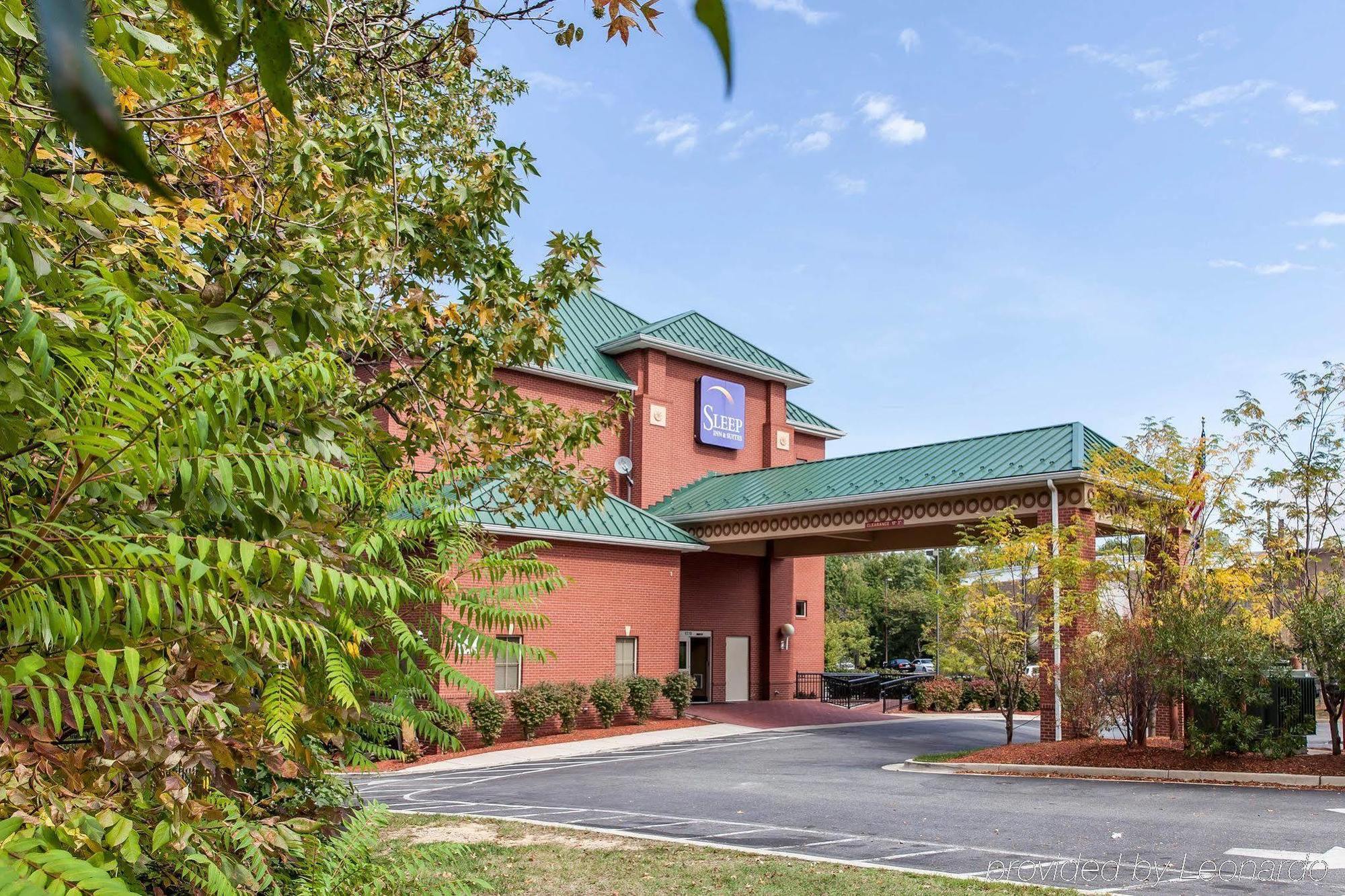 Sleep Inn & Suites Near Joint Base Andrews-Washington Area Morningside Exterior photo
